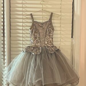 Brand: Weissman
Worn: Once at recital
Gorgeous, very comfortable costume!